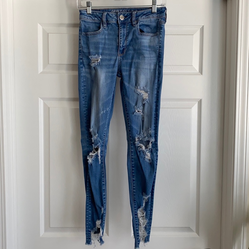 High rise ripped jeggings light wash